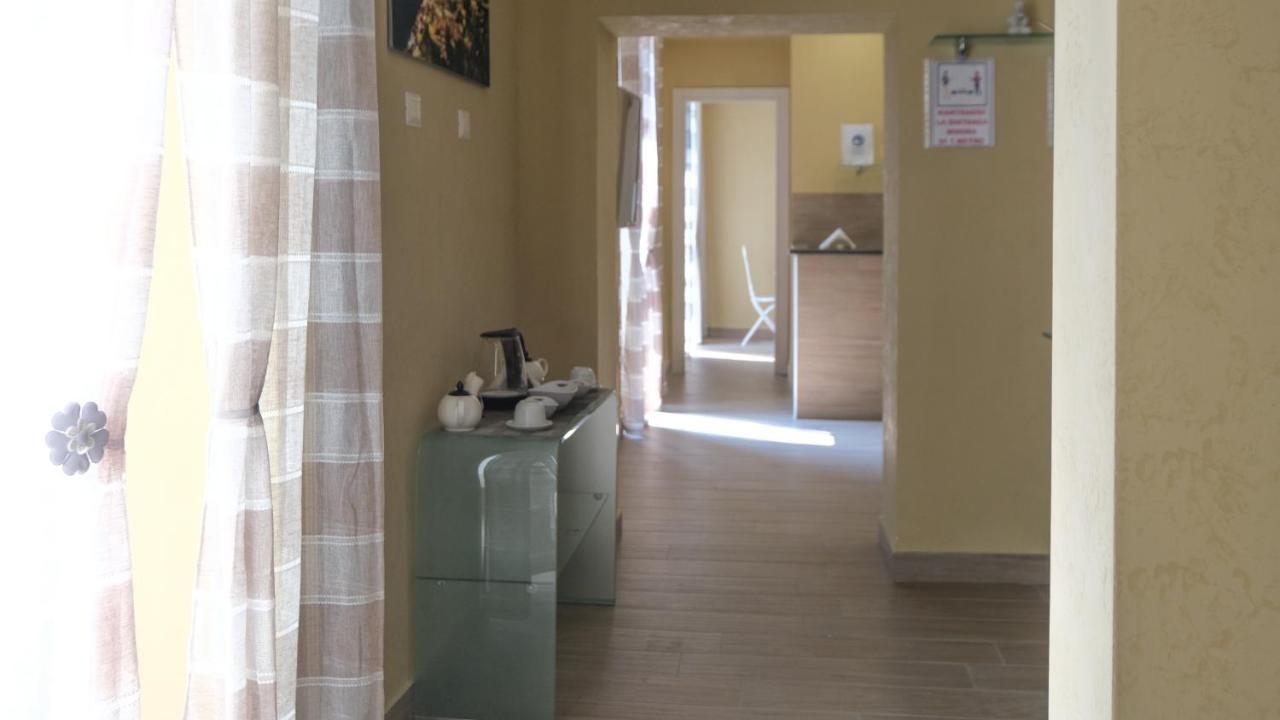 Royal Dante Bed & Breakfast Naples Exterior photo