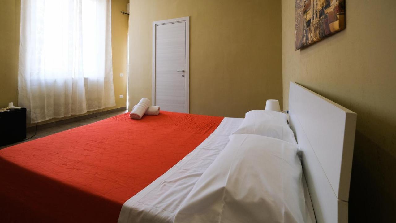 Royal Dante Bed & Breakfast Naples Exterior photo